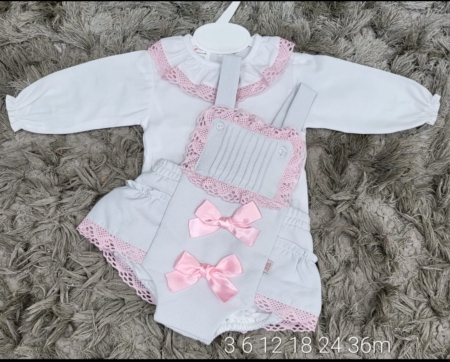 Girls Spanish style romper short set, light grey and pink with lace and bows.